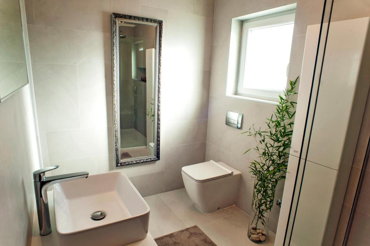 Hana House Ferienhaus Pula